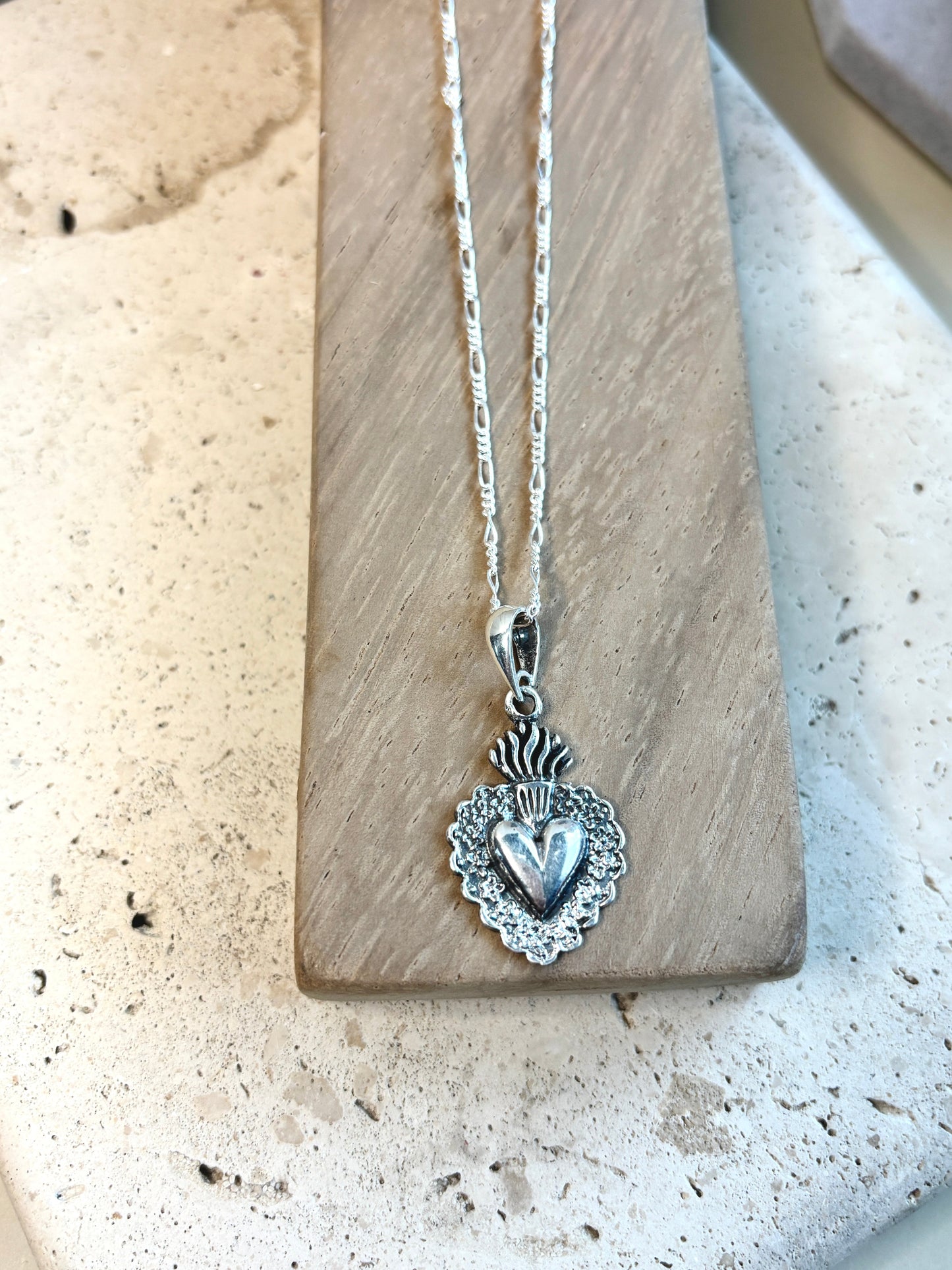 Valencia Sacred Heart Necklace