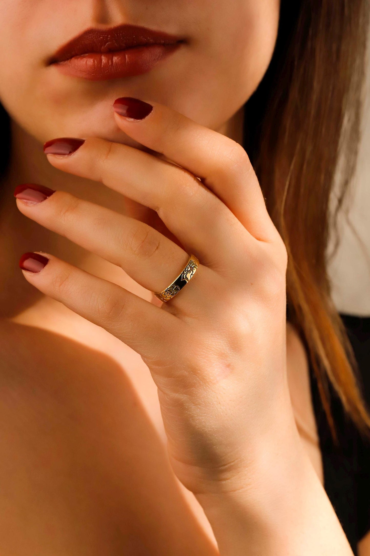 The Story in Bloom | Birth Flower Ring